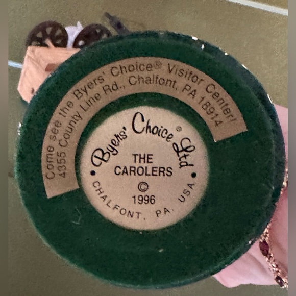 Vintage Byers Choice Caroler 12” Man Traditional Shopper With a Toy Wagon - Picture 4 of 4